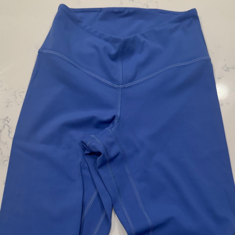 lululemon Align™ V-Waist Crop 23"